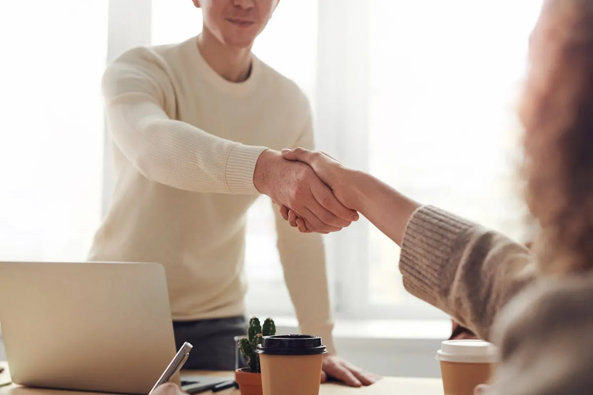 Support team managing high-volume shipping inquiries during a busy checkout period